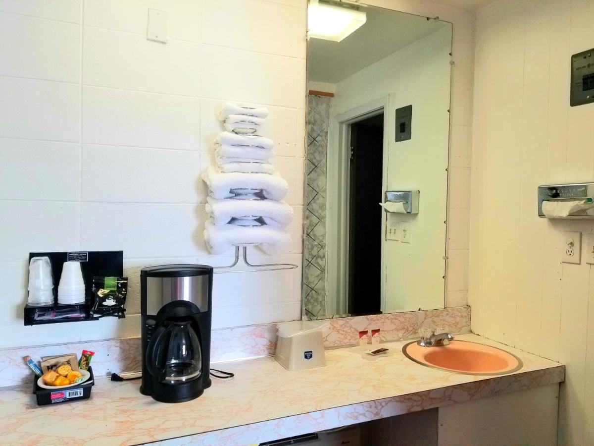 Town House Motor Inn Worland Экстерьер фото